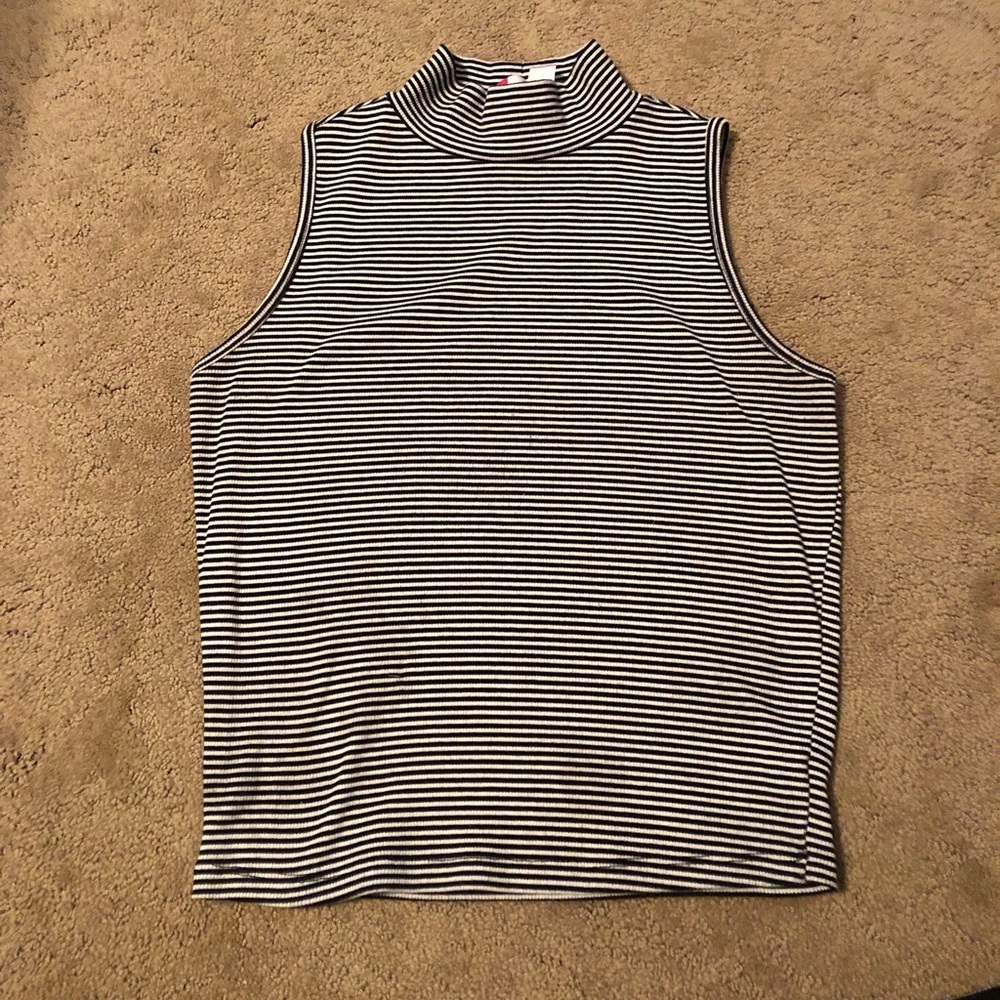 High neck tank